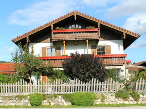 Отель Ferienwohnung Nitzinger  Ангер